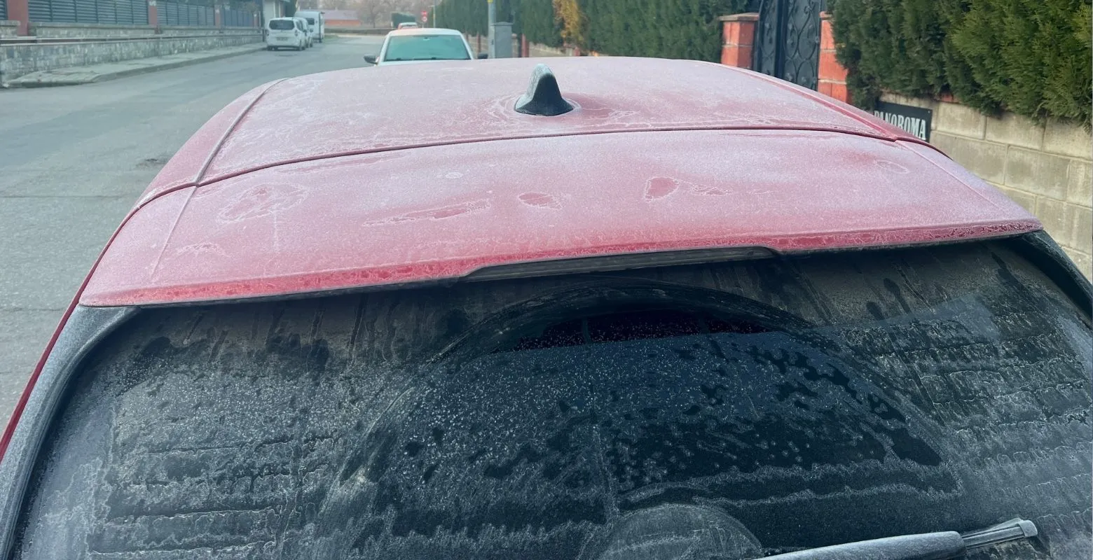 İnegöl'de araçlar buz tuttu!