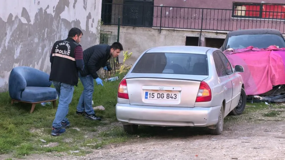 İnegöl'de emanet aracı kurşuna dizdiler!