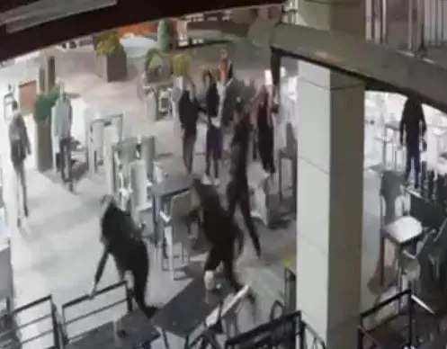 Baba-oğuldan kan donduran saldırı...