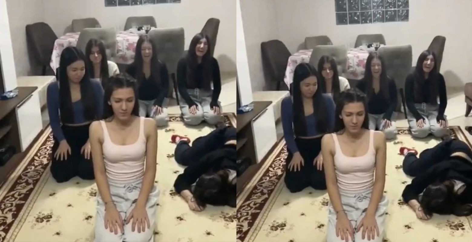 Namaz kılmakla dalga geçtiler!