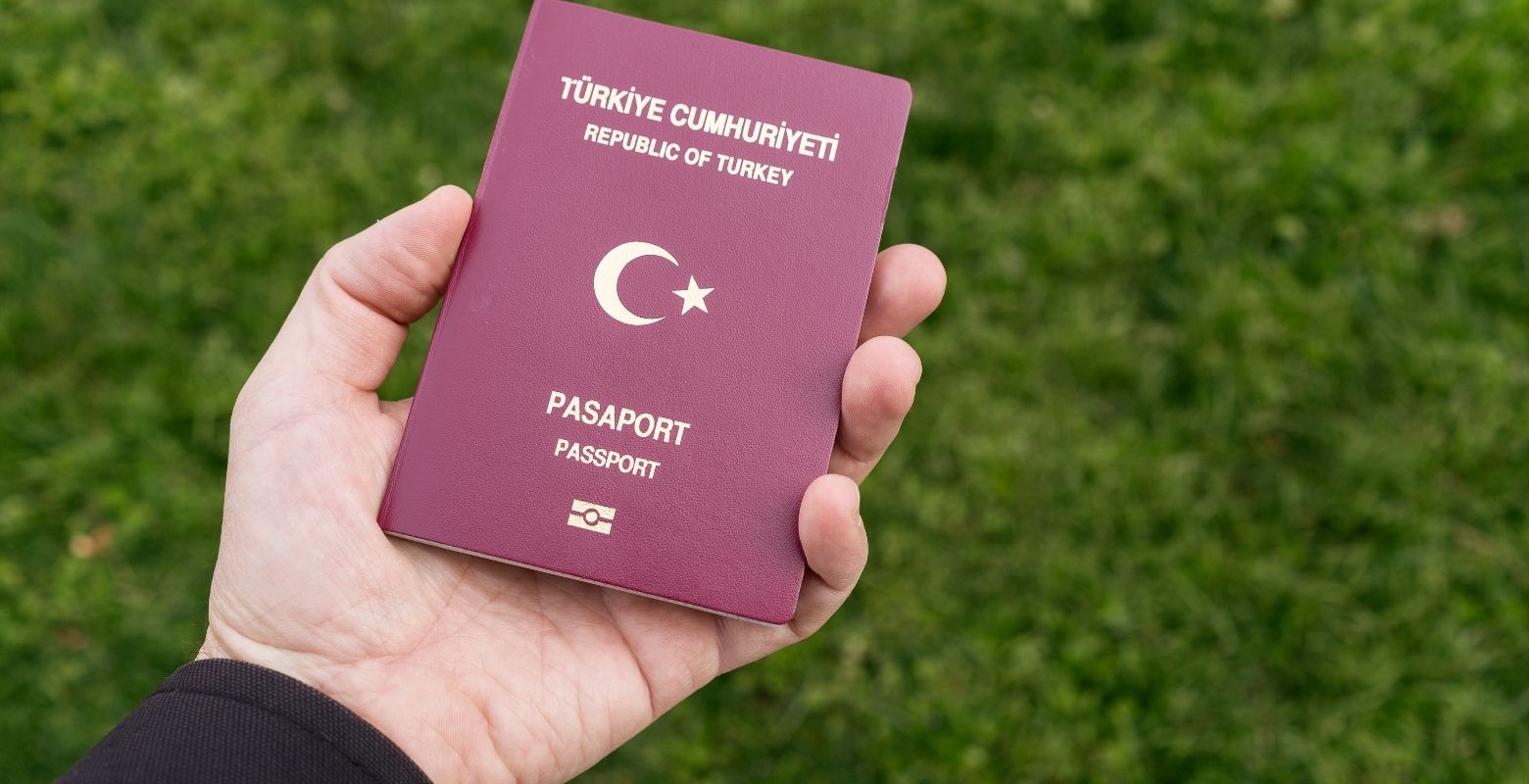 Pasaport damgalama dönemi tarih oluyor!