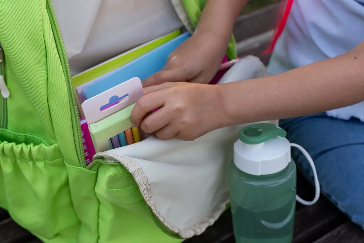 Tüm öğrencilerin çantasında bulunan ürün yasaklandı