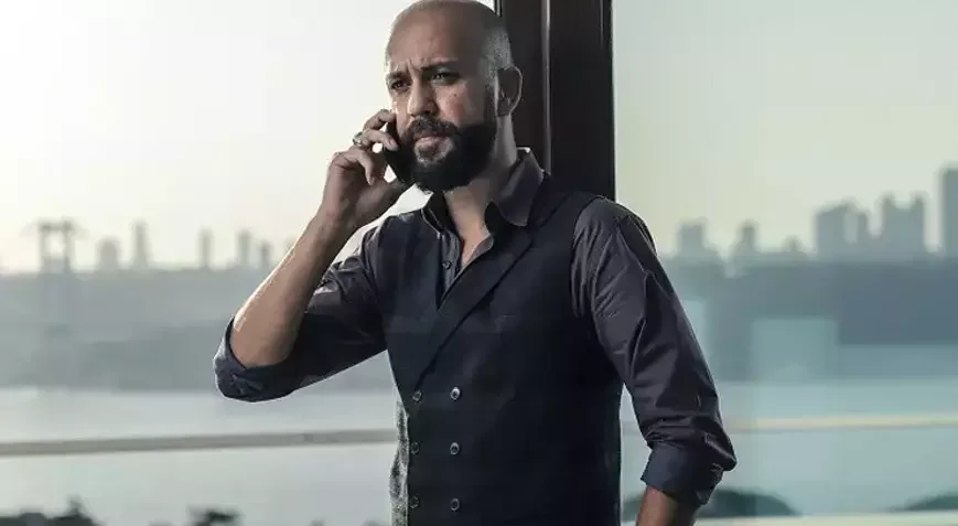 Sarp Akkaya kimdir, kaç yaşında, kimle evli? Neden gündemde?