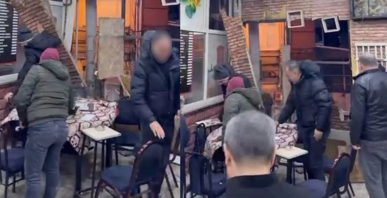 Kahvehanenin duvarları yıkılırken oyuna devam ettiler