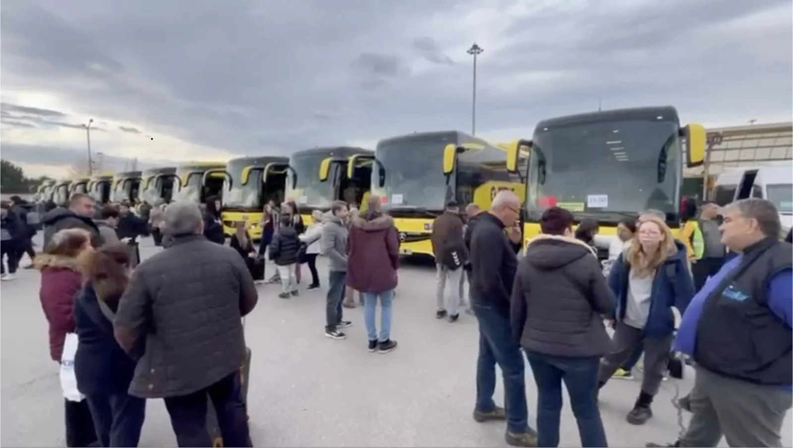 Otobüs terminalinde 1 Ocak yoğunluğu