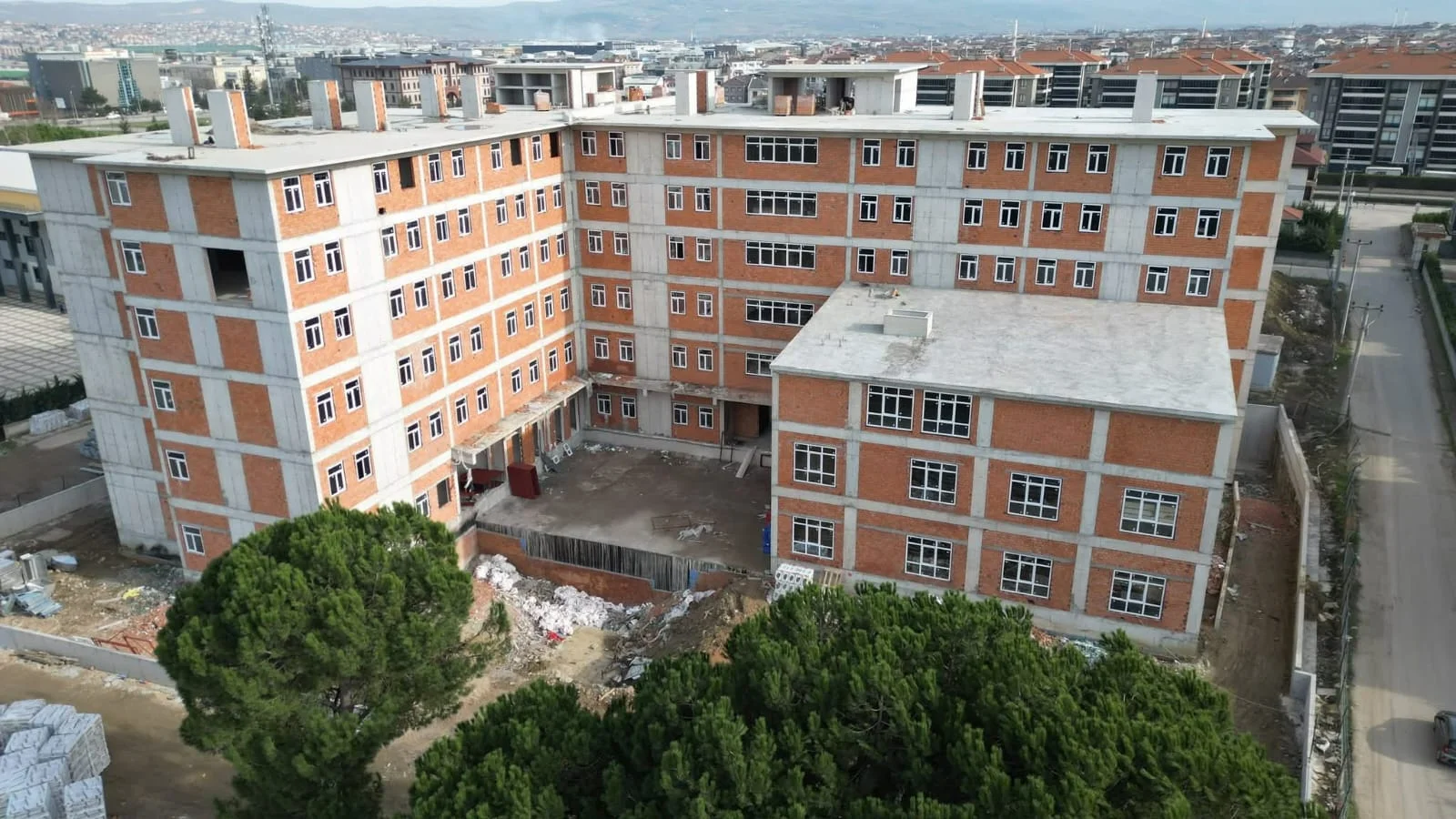 İnegöl’de erkek öğrenci yurdunda sona yaklaşıldı