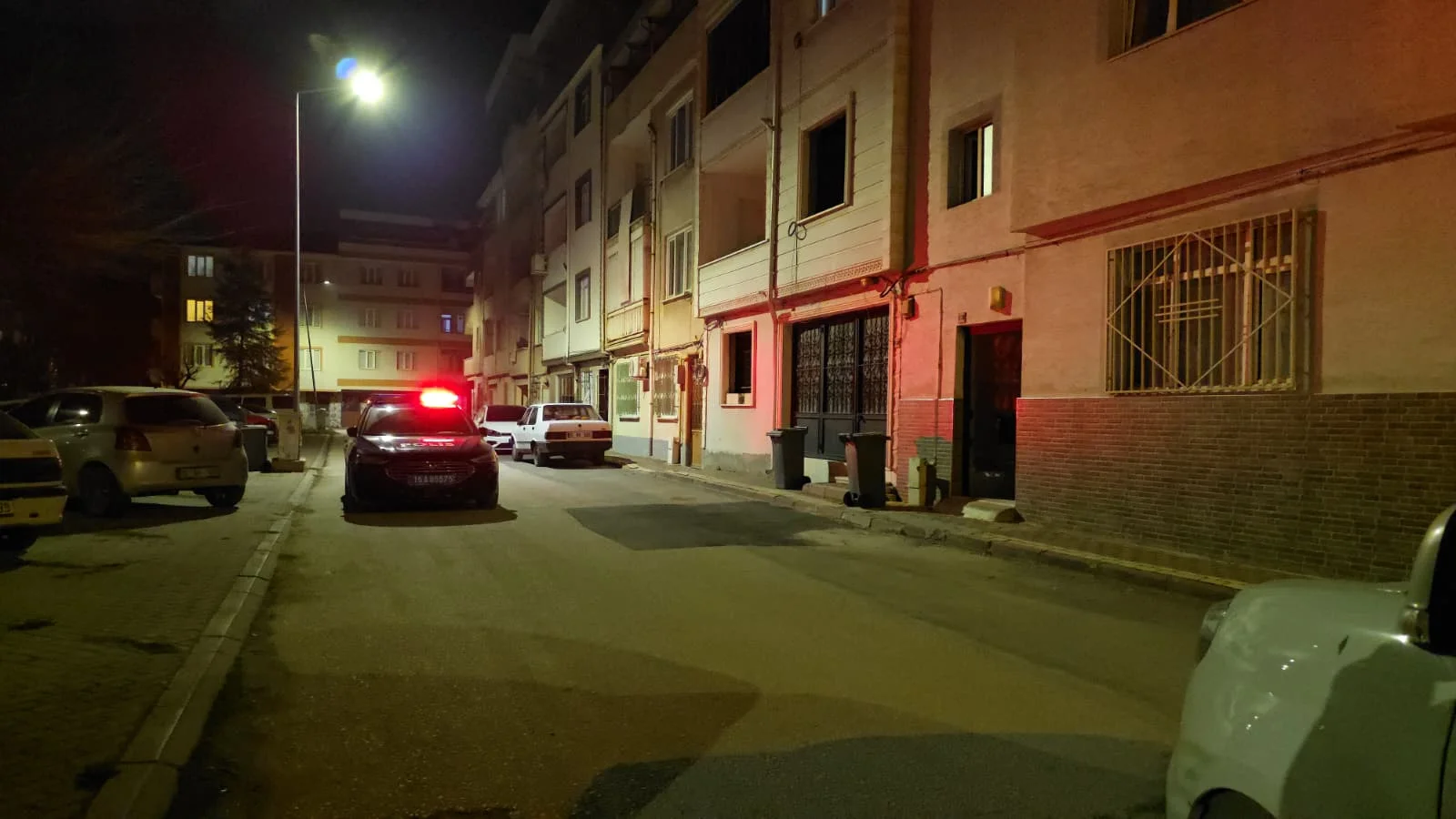 İnegöl’de evde silahlı kavga: 2 yaralı