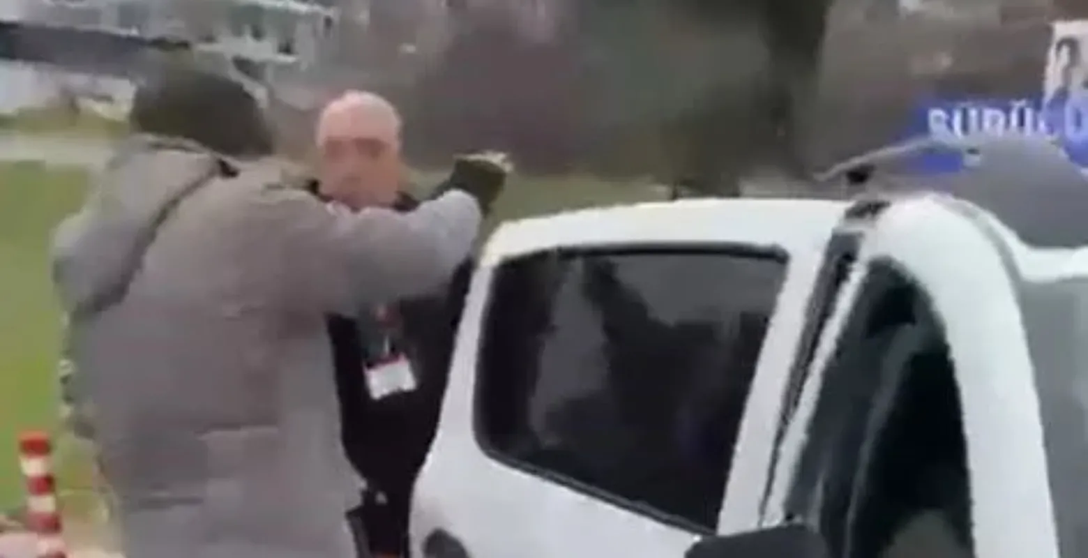 Ehliyet sınavından defalarca kez kaldı! Ortalığı birbirine kattı