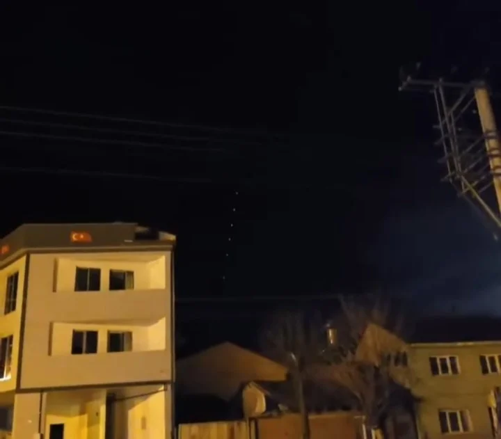 İnegöl’de Görülen Gizemli Işıkların Kaynağı Belli Oldu