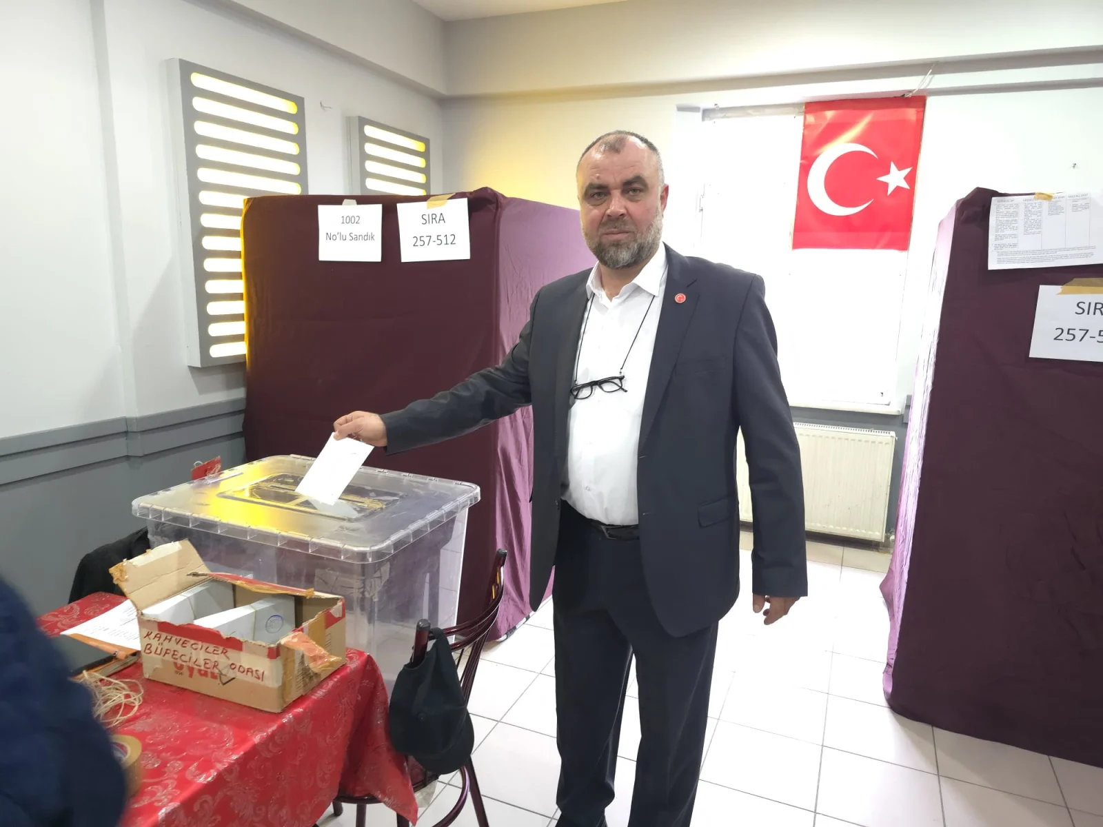 İnegöl Terziler Odası’nda Selim Malçok Güven Tazeledi