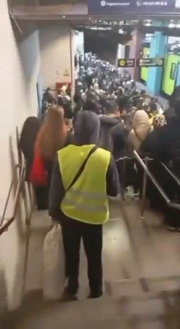 Tellere takılan poşet, Bursa’da binlerce kişiyi yolda bıraktı