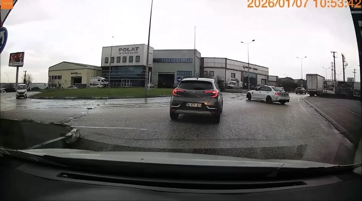 Bursa’da cadde ortasında driftin bedeli 58 bin lira oldu