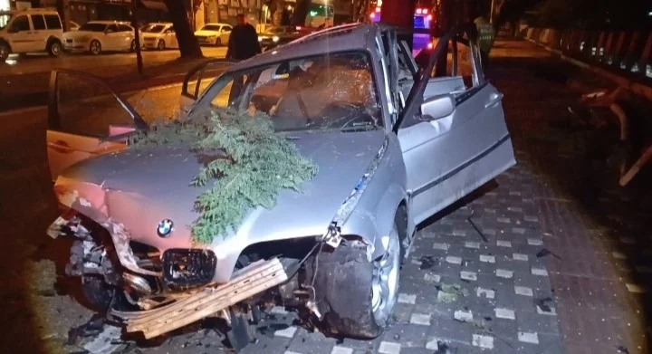 Bursa’da sabah saatlerinde korkunç kaza: 2 ağır yaralı