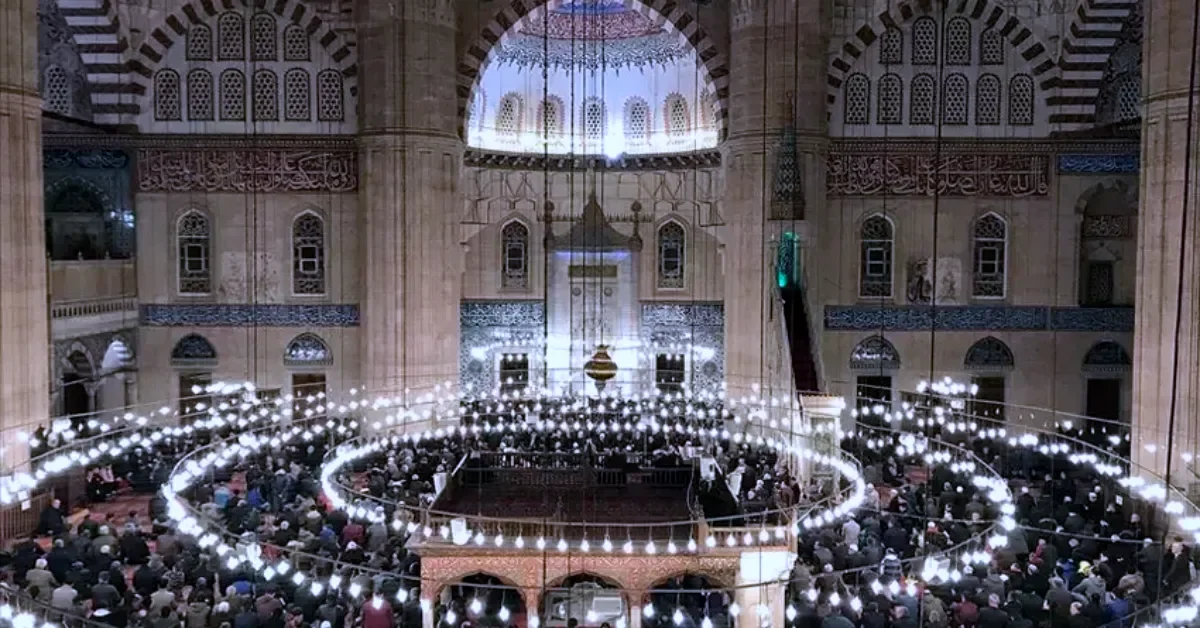 Miraç Kandili namazı saat kaçta kılınır? Bursa vakitleri