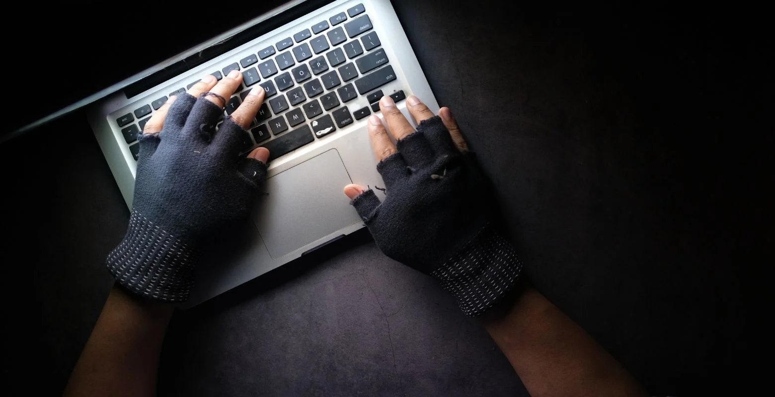 Tek tıkla hesabınız çalınabilir!