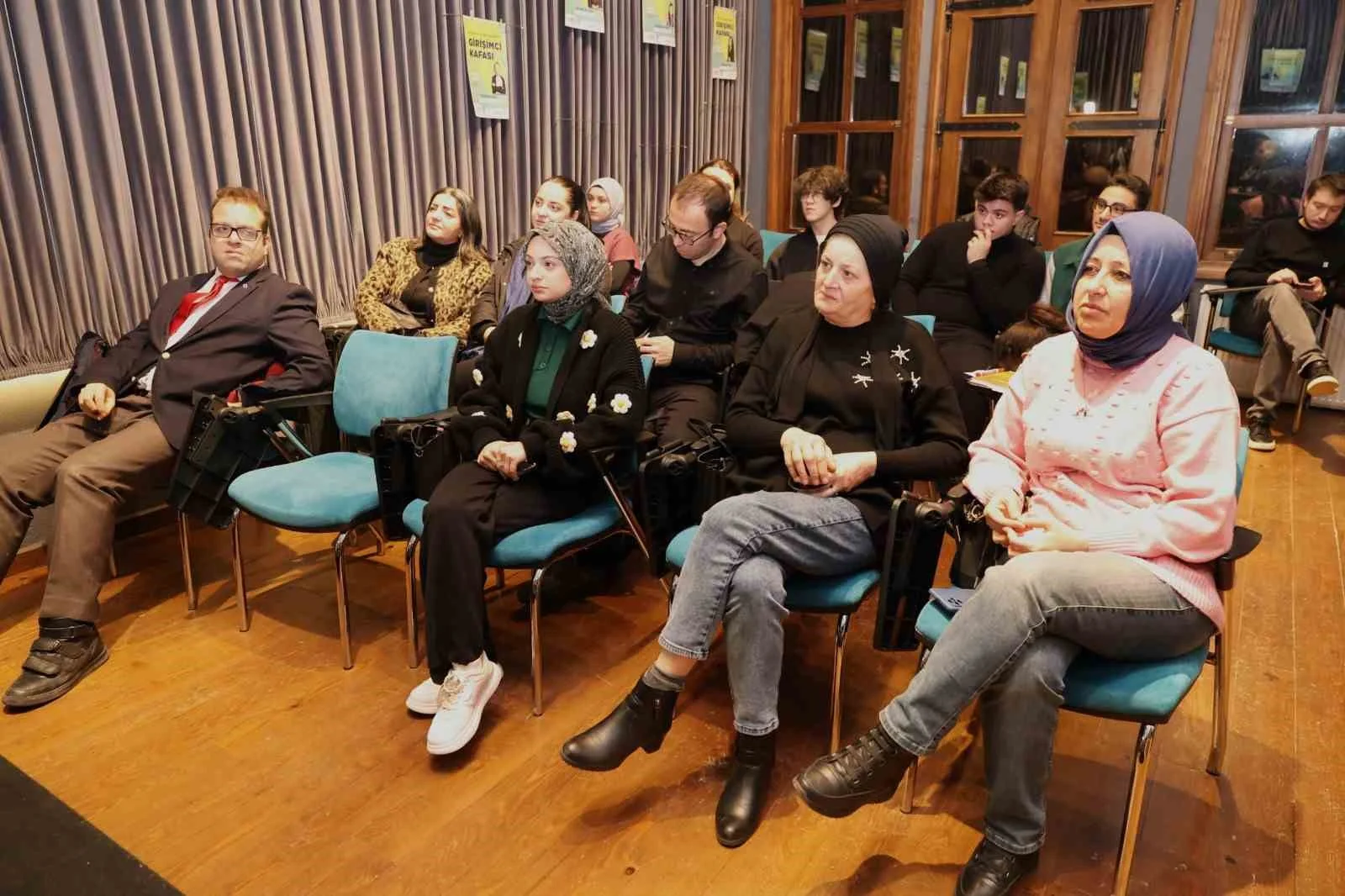 Osmangazi’de gençlere yol gösteren söyleşi