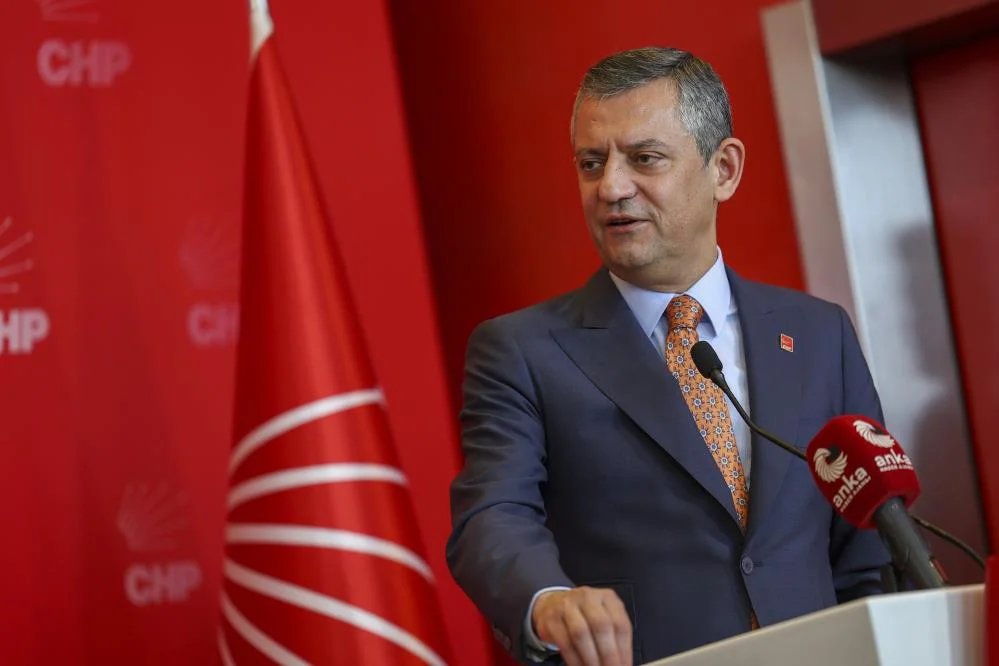 Özgür Özel’den Bahçeli’ye erken seçim tepkisi