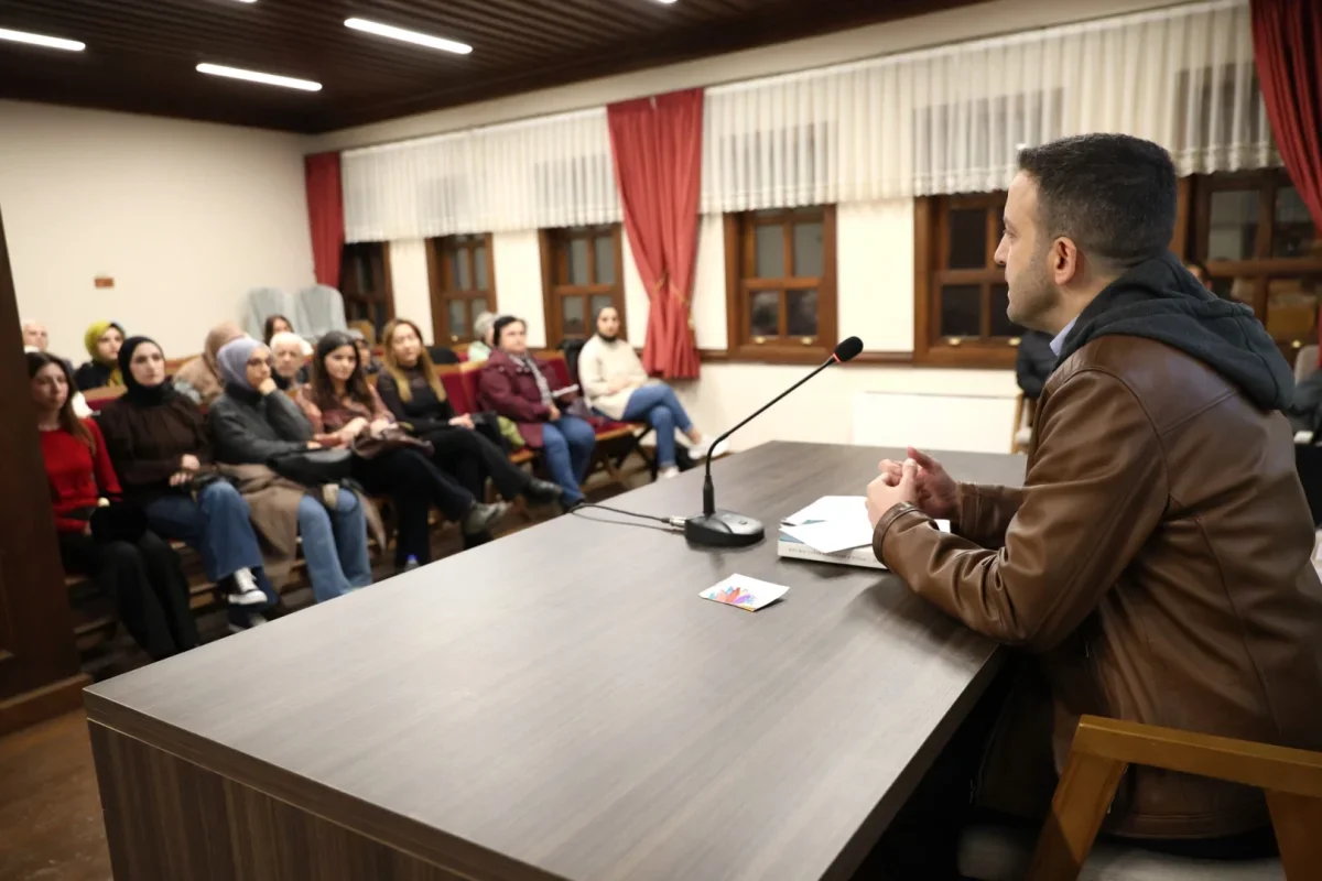 Bursa’da “Edebiyat ve Hayat” Atölyesi Düzenlendi