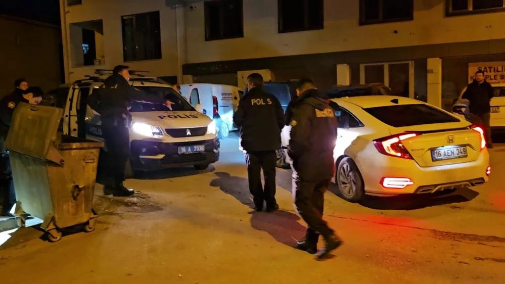 Film gibi kovalamacada bekçiyi ısırdı!