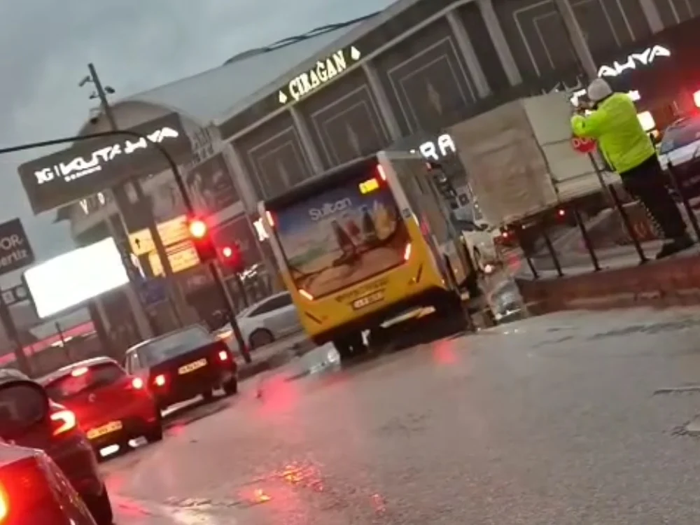 İnegöl’de Ek Şerit Yapan Sürücülere Ceza Yağdı