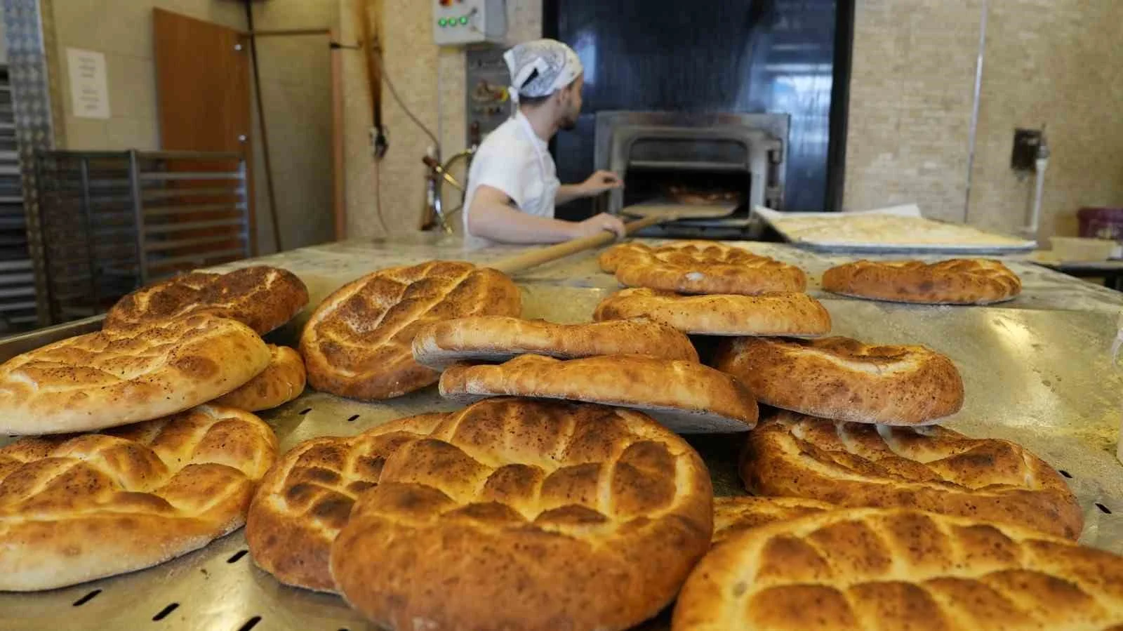 İnegöl’de Ramazan Pidesi Fiyatı Belli Oldu