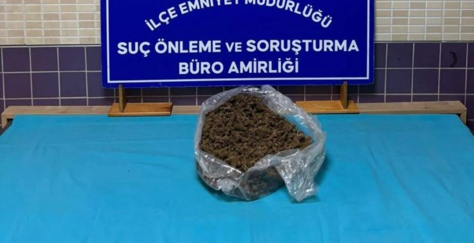 1 kilo 280 gram esrar yakalandı!