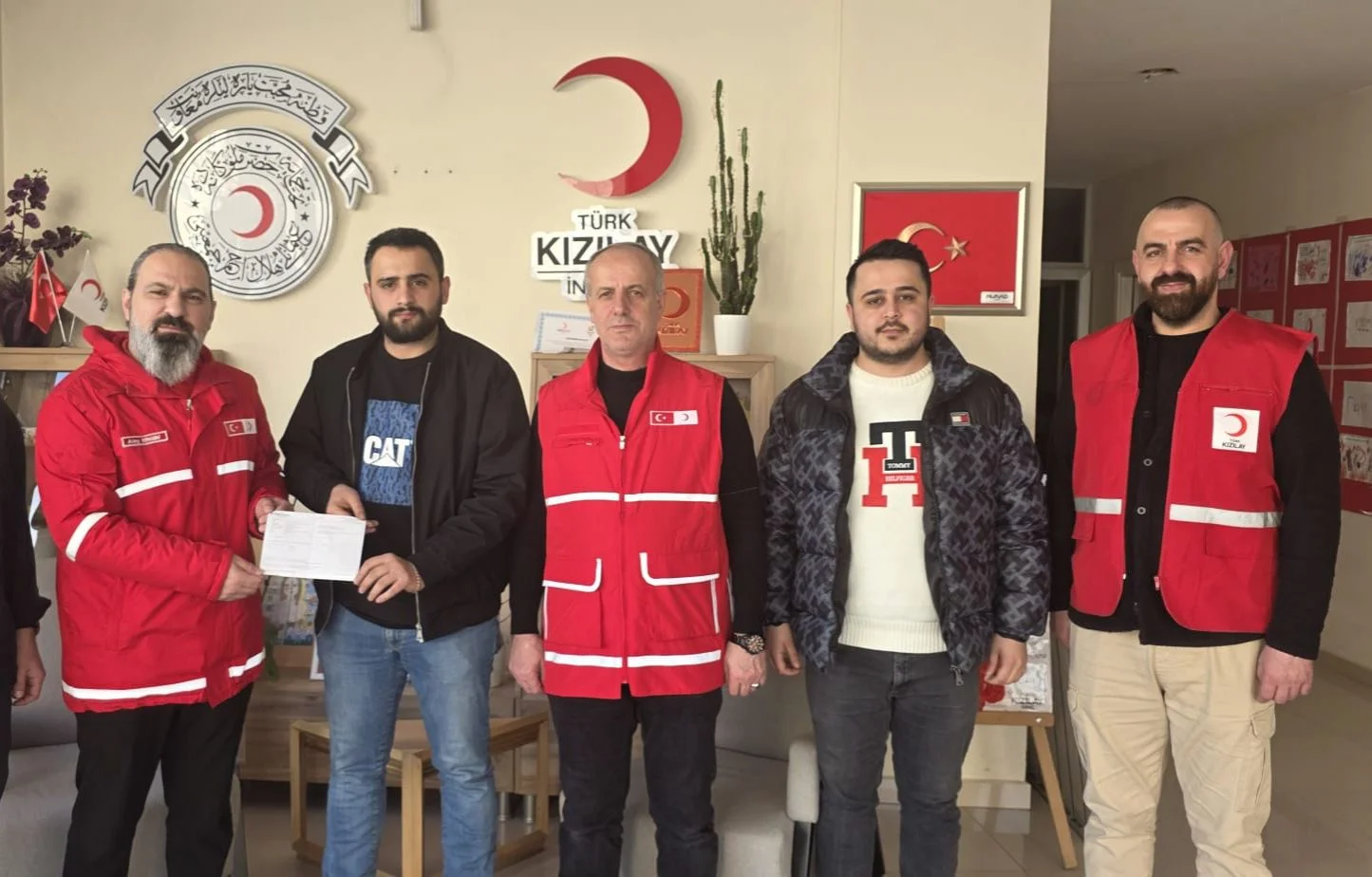 Gazze’de İftar Sofralarına İnegöl’den 366 Bin TL Destek
