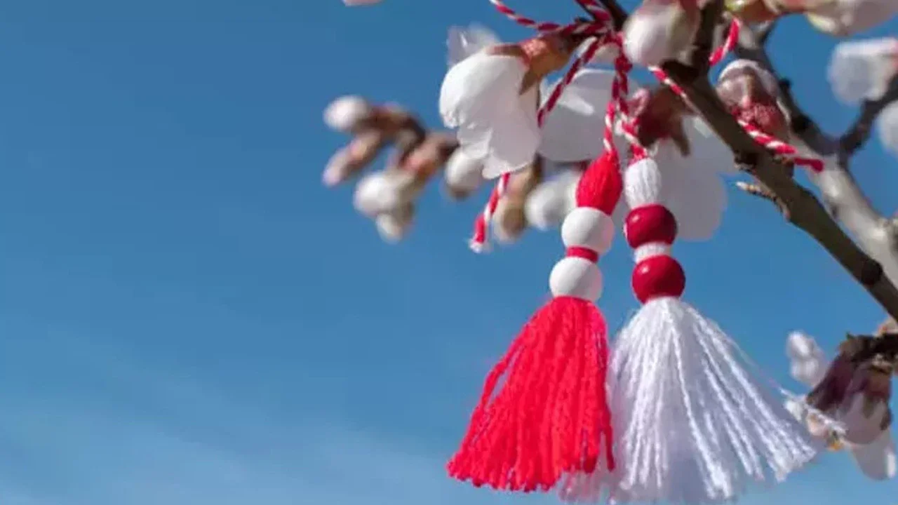 Marteniçka bileklik ne zaman takılır, anlamı nedir?