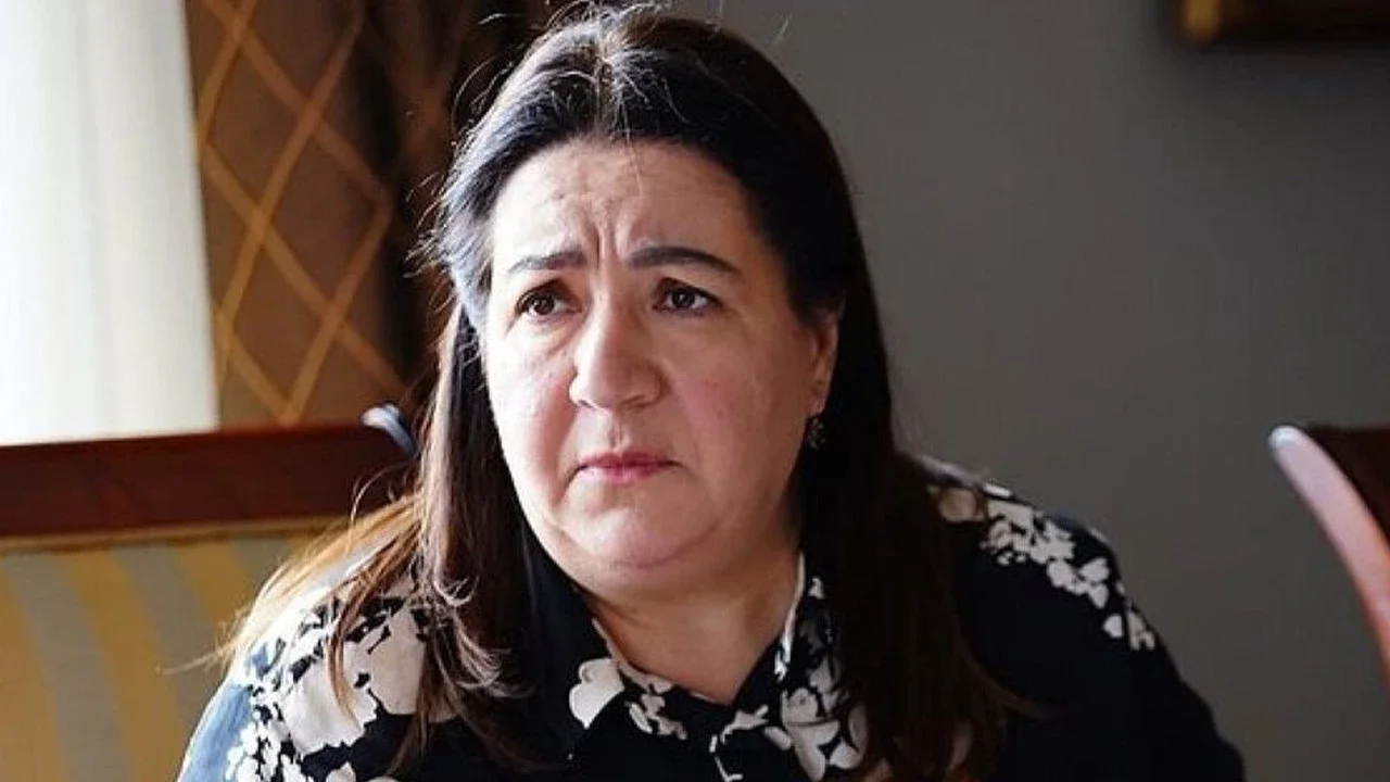 Kıskanmak dizisine Hülya Duyar dahil oldu: Rolü ve biyografisi
