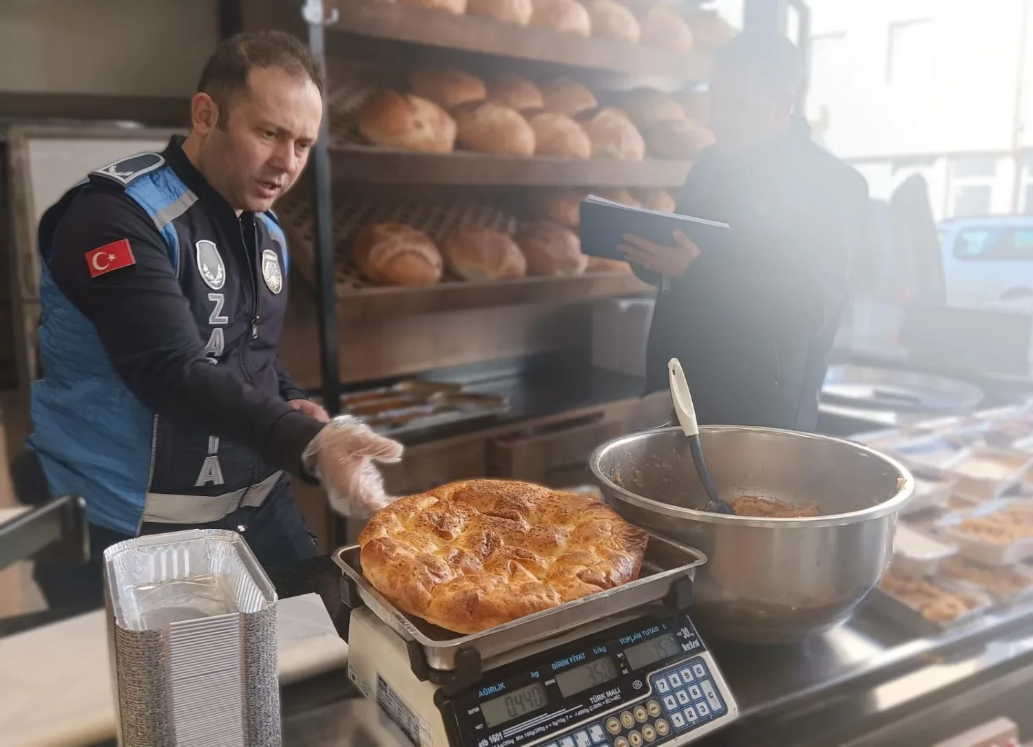 İnegöl'de 115 işyeri mercek altında!