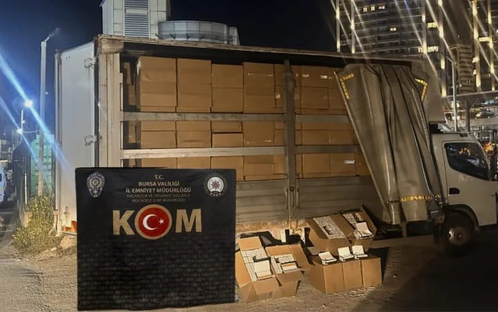 Dev operasyonda 3 milyon kaçak makaron ele geçirildi