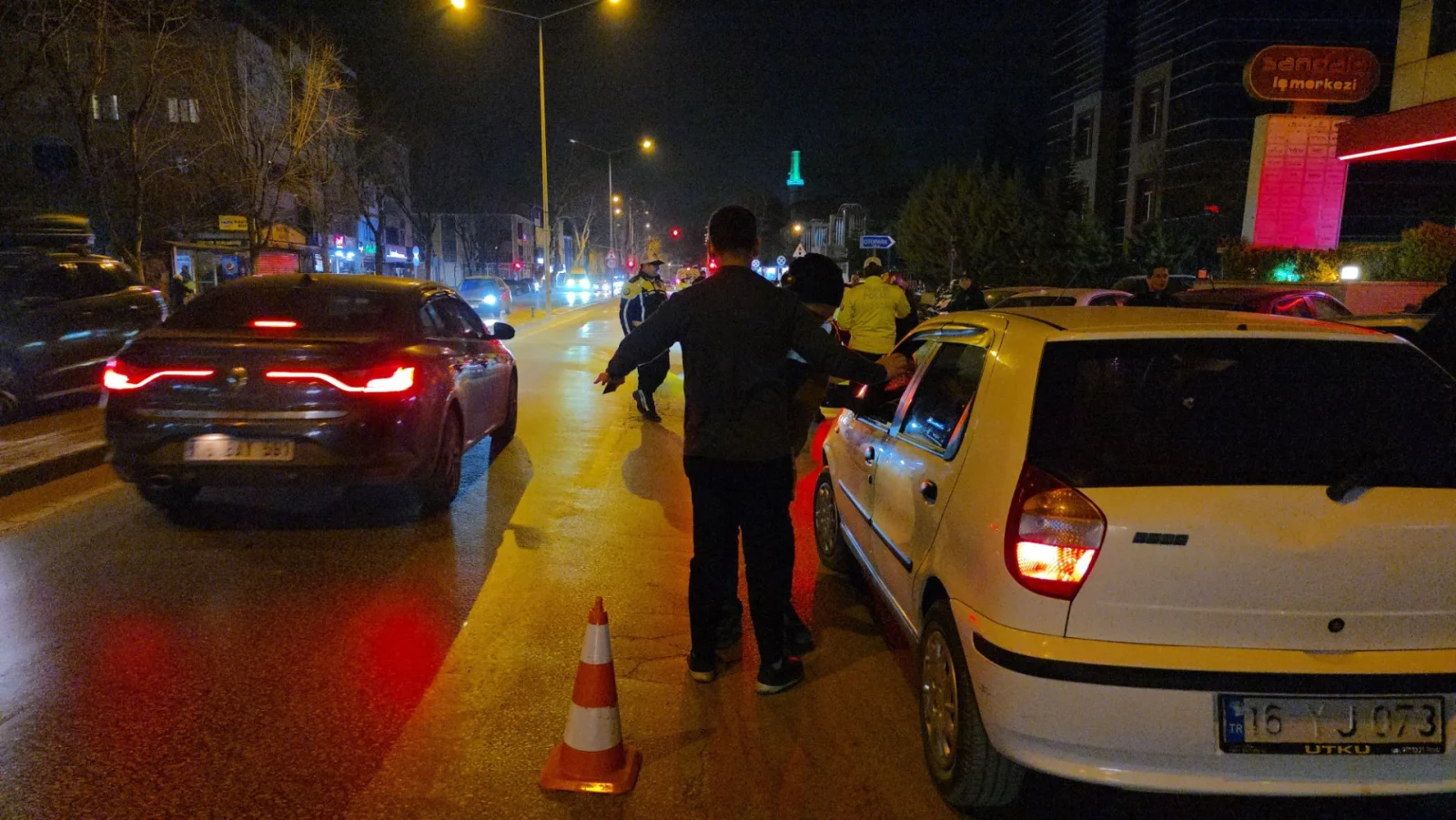 İnegöl’de geniş kapsamlı asayiş uygulaması