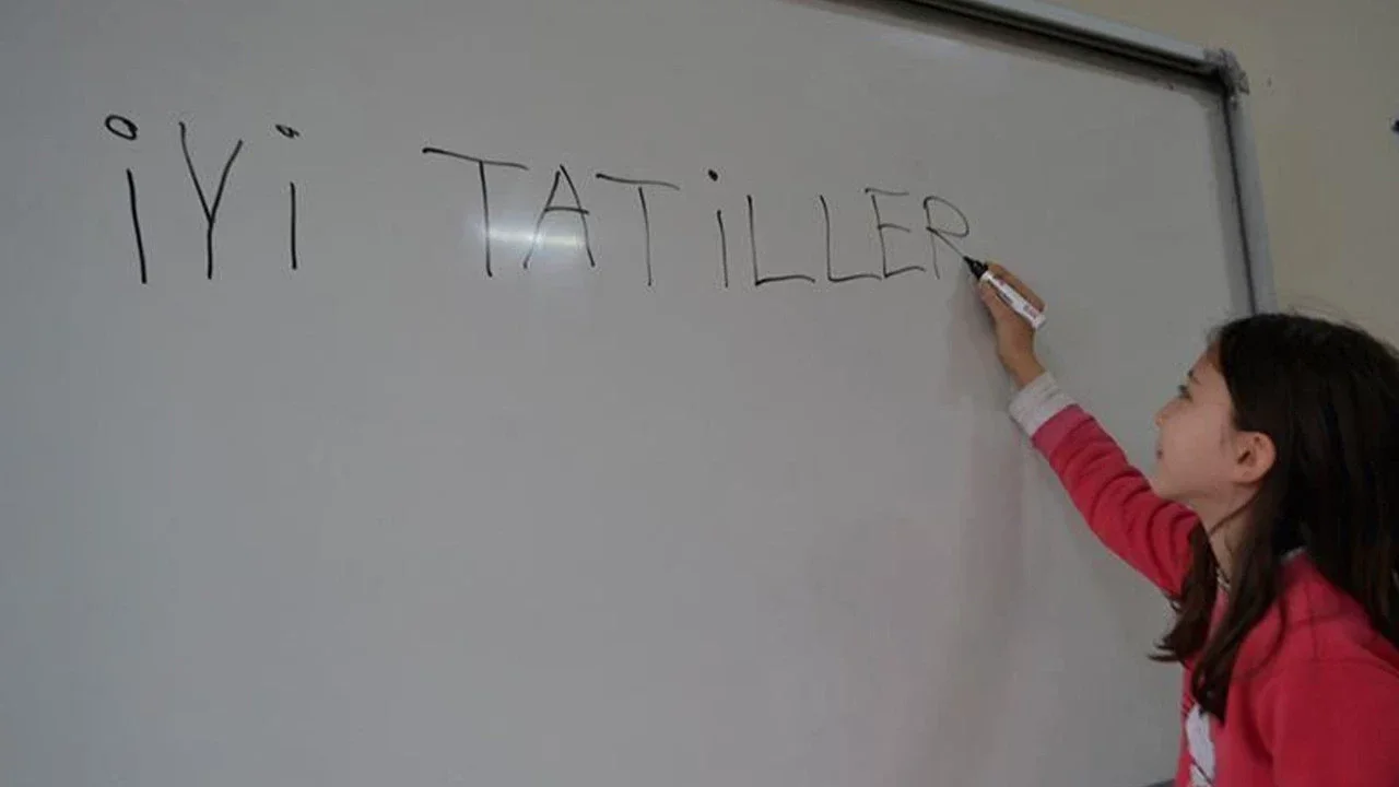 2026 nisan ara tatili ve Ramazan Bayramı tatil süresi