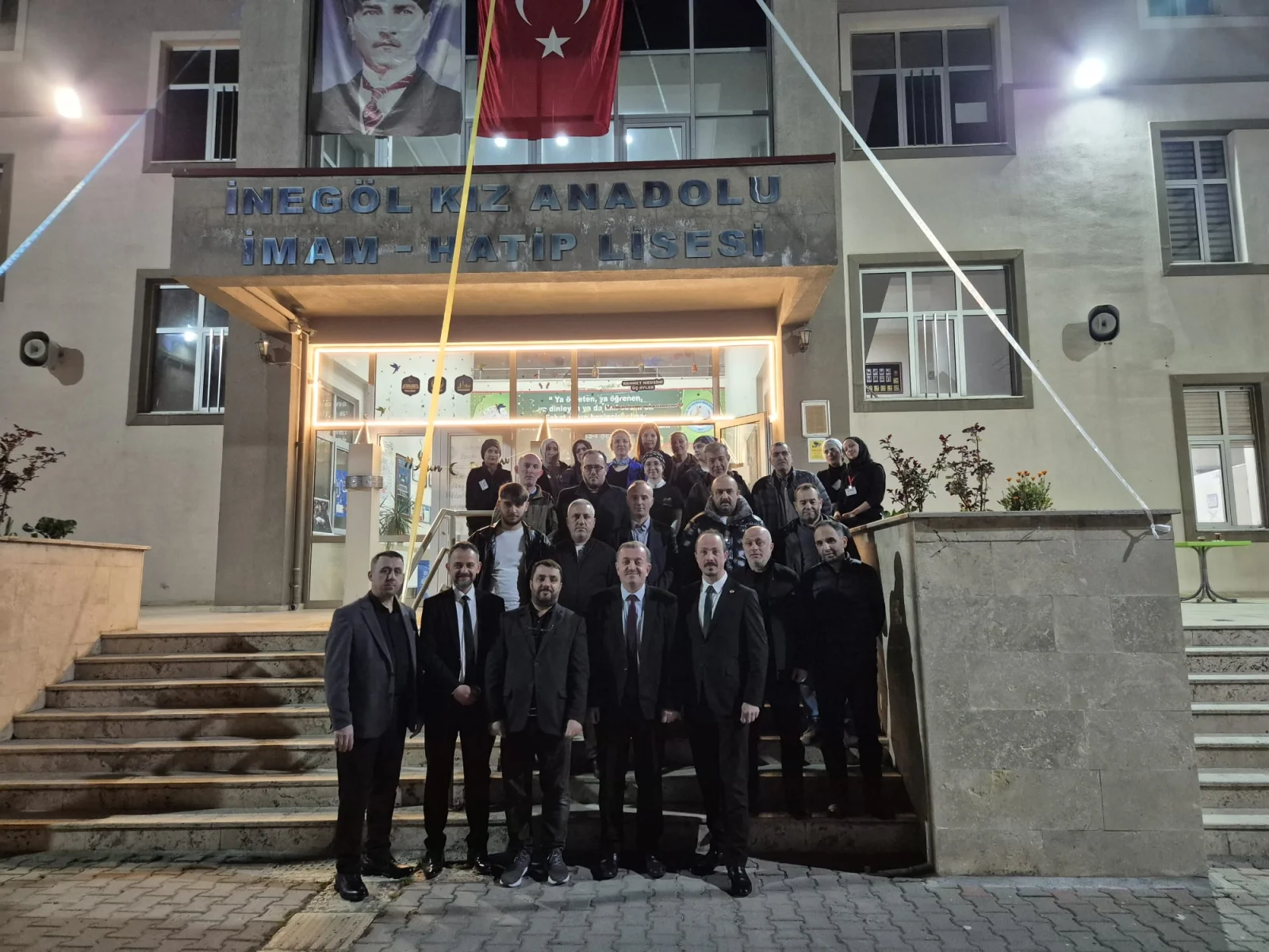 İnegöl'de kantinciler iftarda bir araya geldi