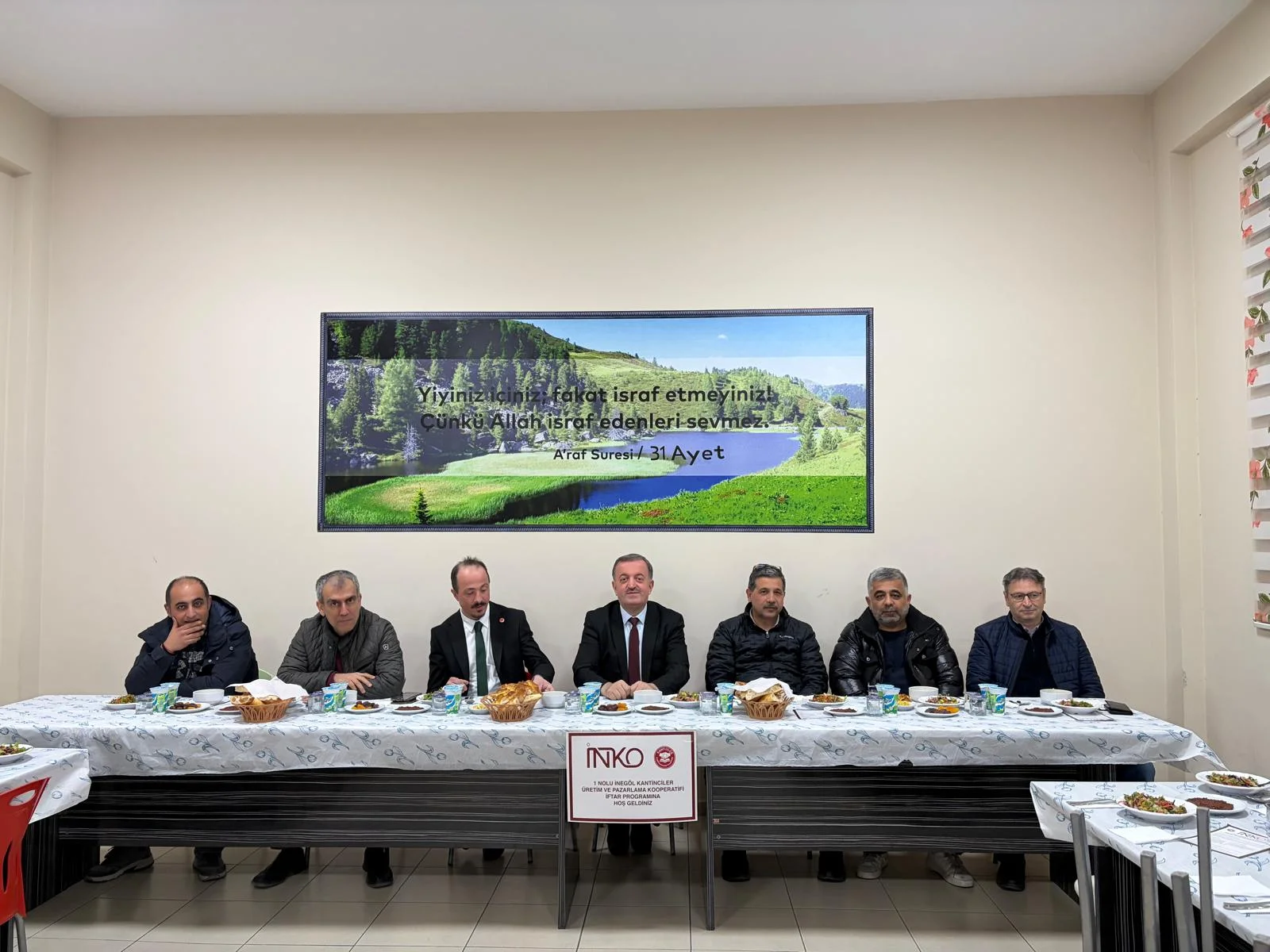 İnegöl'de kantinciler iftarda bir araya geldi