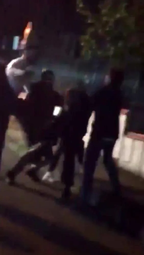 Kaza sonrası dehşet anları! Aile hastanelik oldu