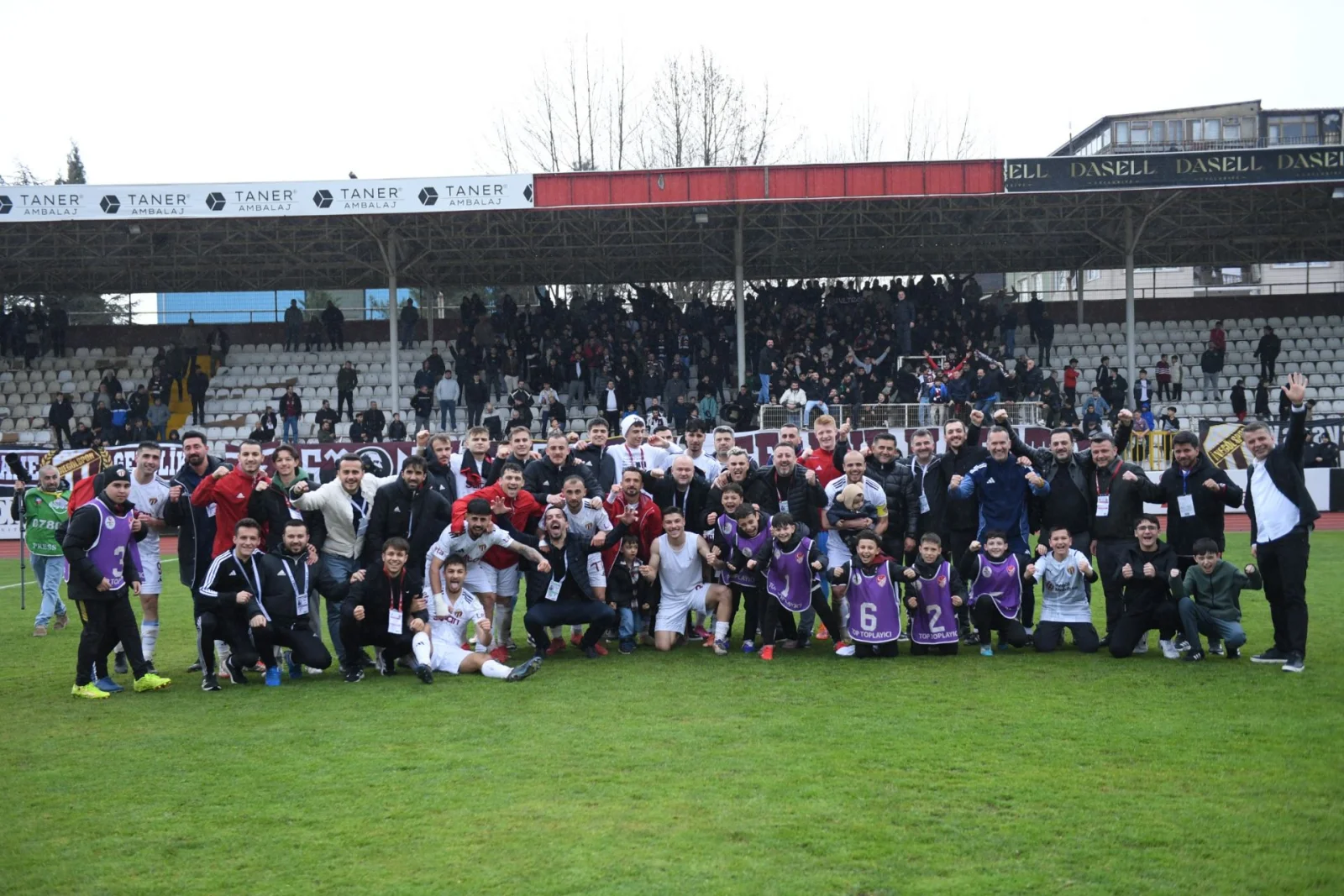 İnegölspor sahasında Erzincanspor’u 4-0 mağlup etti