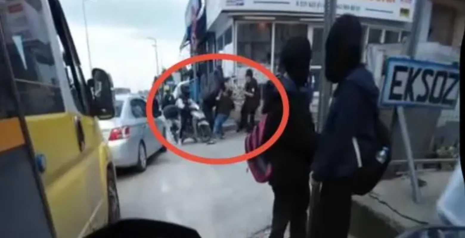 “Yan Bakma” kavgası kanlı bitti!