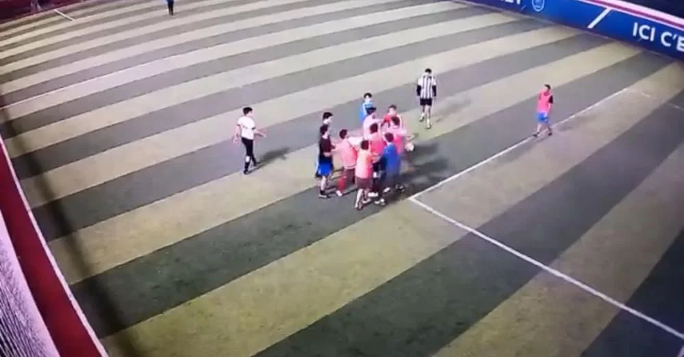 Halı sahada ayaklar değil yumruklar konuştu