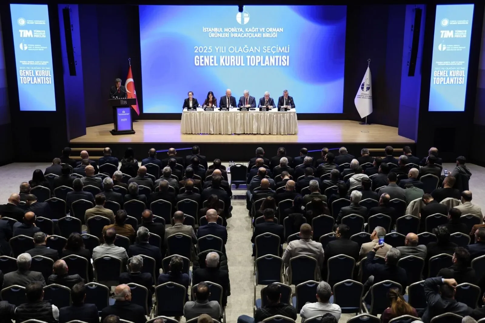 İnegöl’den 4 isim, İstanbul Mobilya İhracatçıları Birliği  Yönetiminde