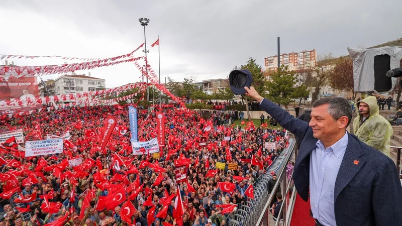 Özgür Özel yarın Bursa’da demokrasi mitingine katılacak