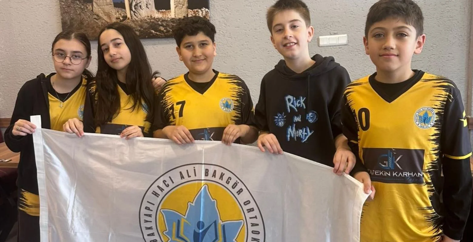 İnegöl Bakyapı Okulu satrançta bölge şampiyonu oldu