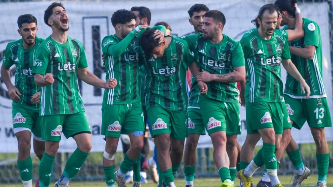 Kafkasspor'da şampiyonluğa 2 kaldı!