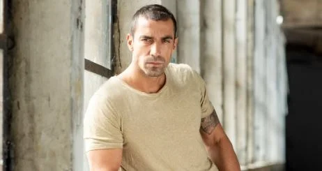 Sanat dünyasına uyuşturucu operasyonu!