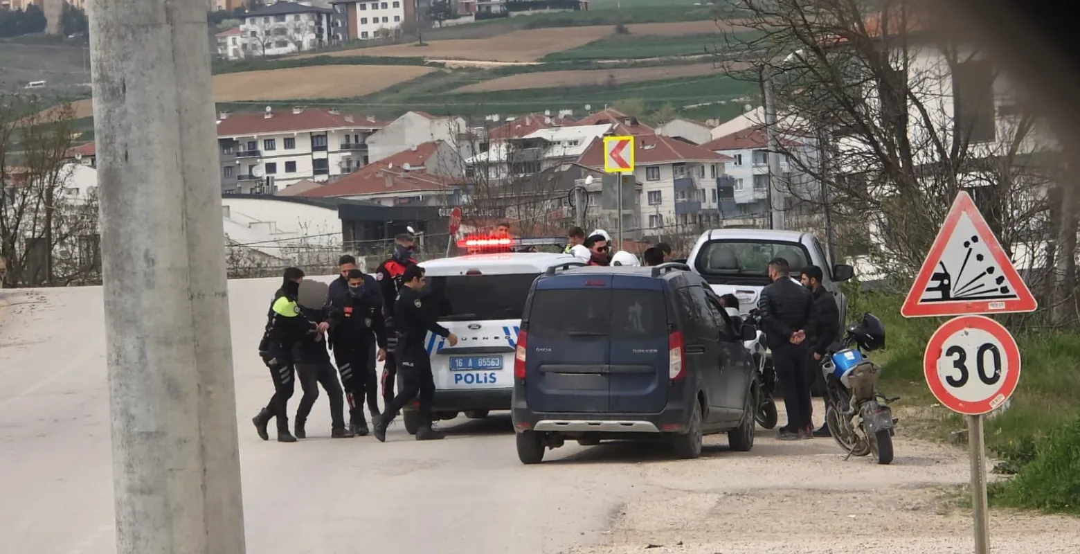 İnegöl’de sürücü ile polis karşı karşıya geldi