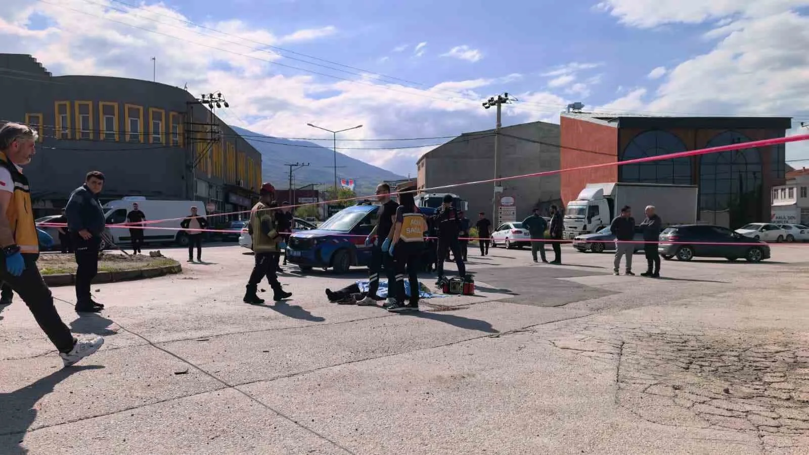 İnegöl'de acı son! Erkek çocuk bekliyordu bugün toprağa verildi