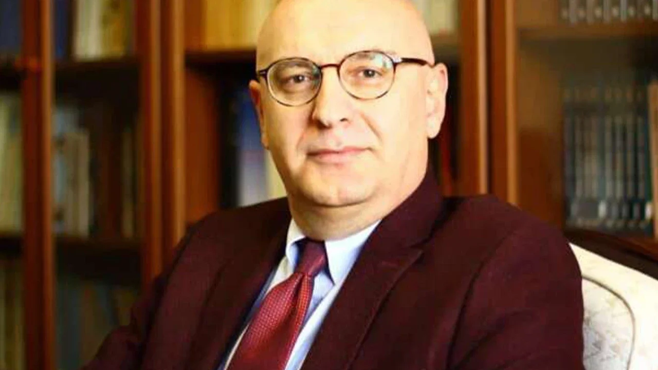 Yeni Talim Terbiye Kurulu Başkanı Cem Gençoğlu kimdir