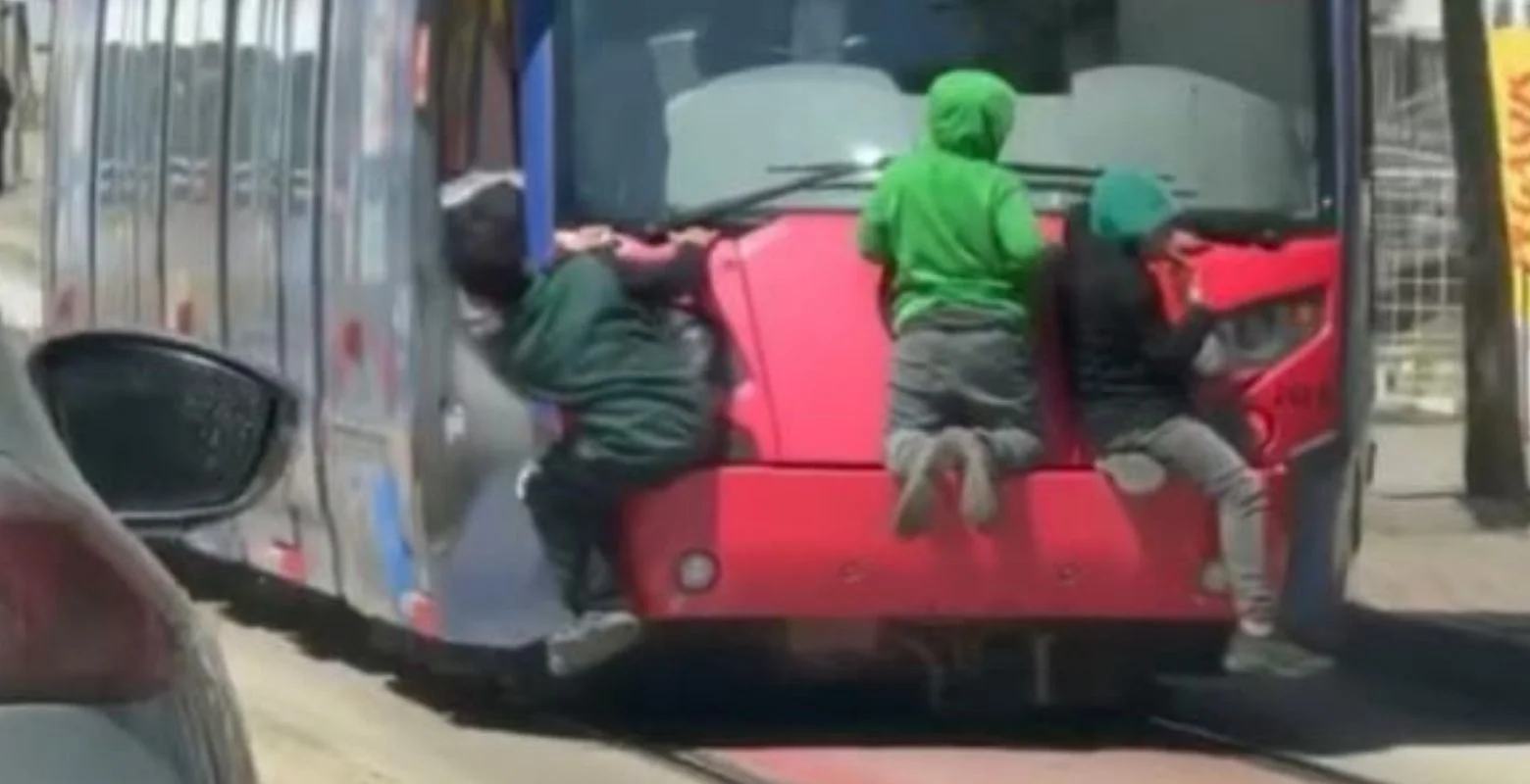 Çocukları görenlerin yüreği ağzına geldi