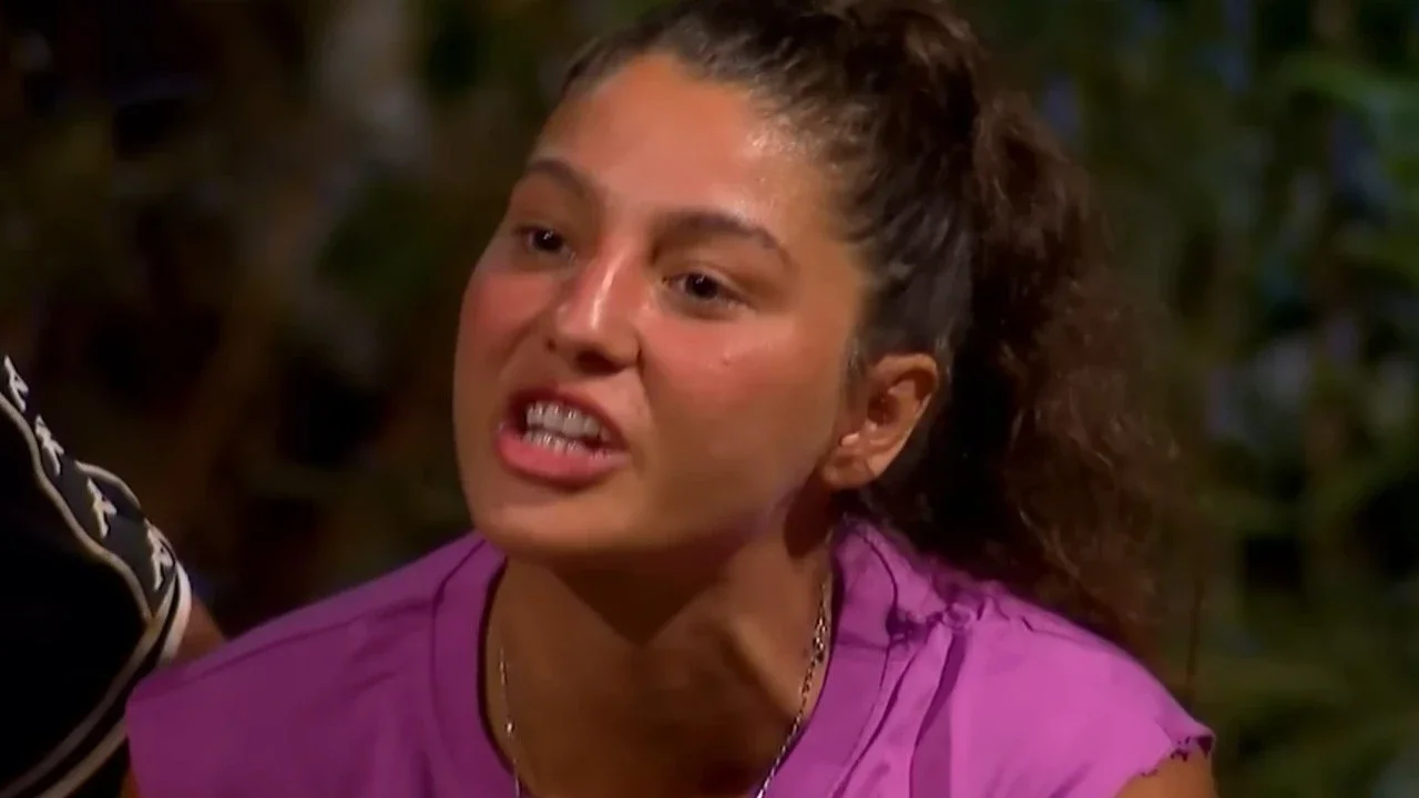 Survivor Seren Ay Çetin kavga sonrası diskalifiye edildi