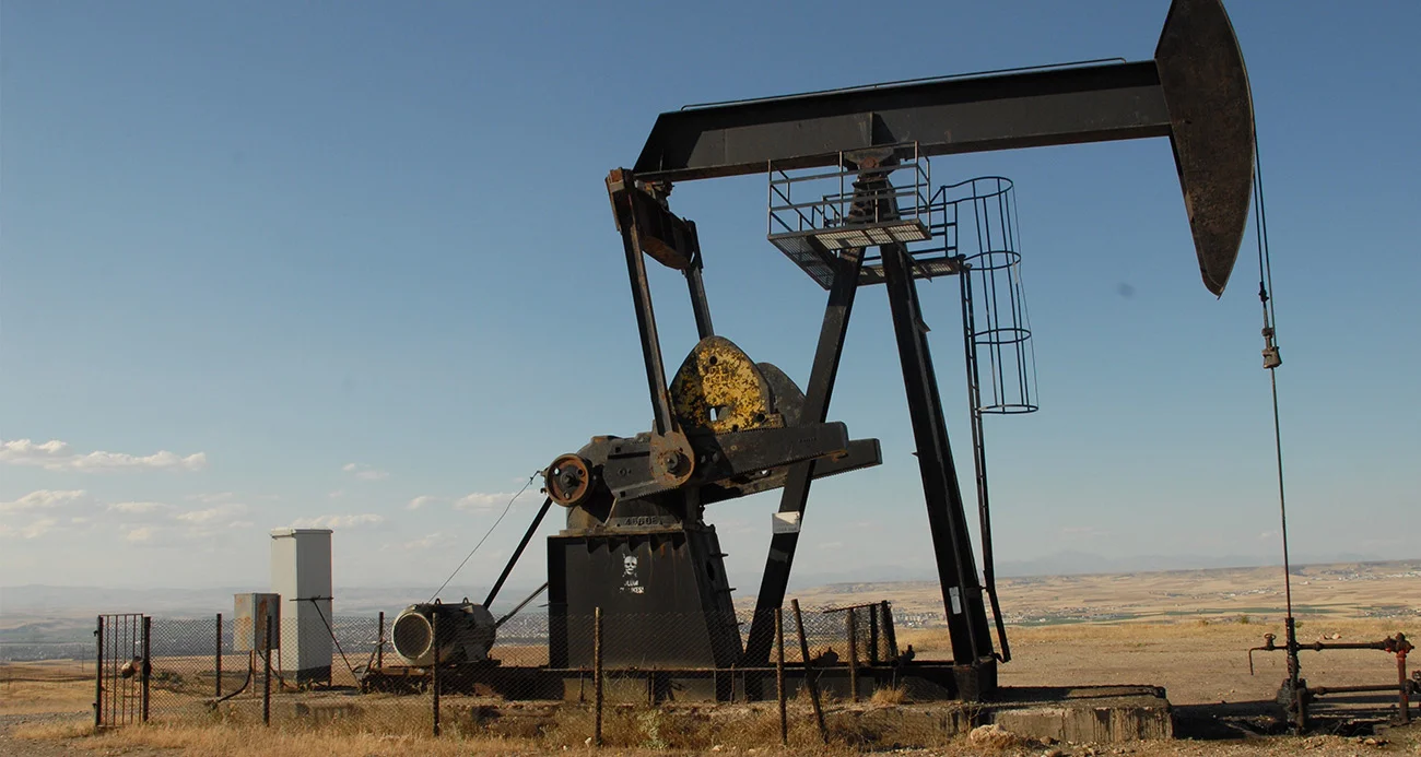 Brent petrol rekor kırdı! Akaryakıta zam yolu açıldı